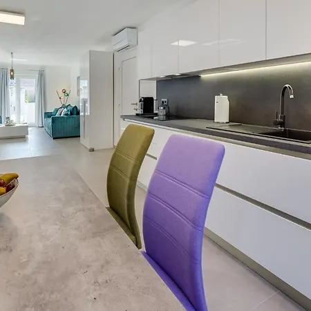 Villa Sogi Biograd Na Moru Exteriör bild