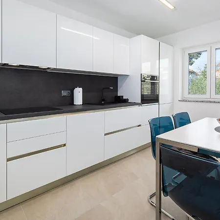 Villa Sogi Biograd Na Moru Exteriör bild
